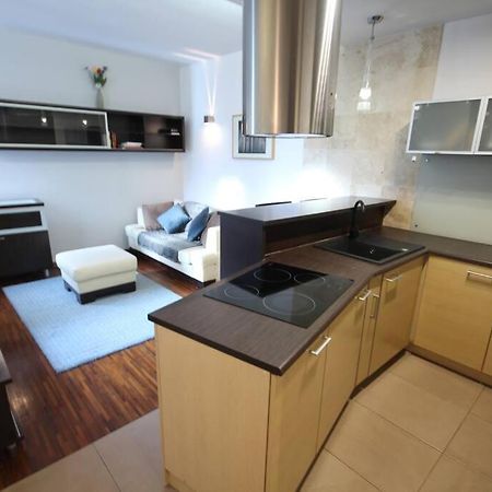 Parkowy Apartament Appartement Wrocław Buitenkant foto