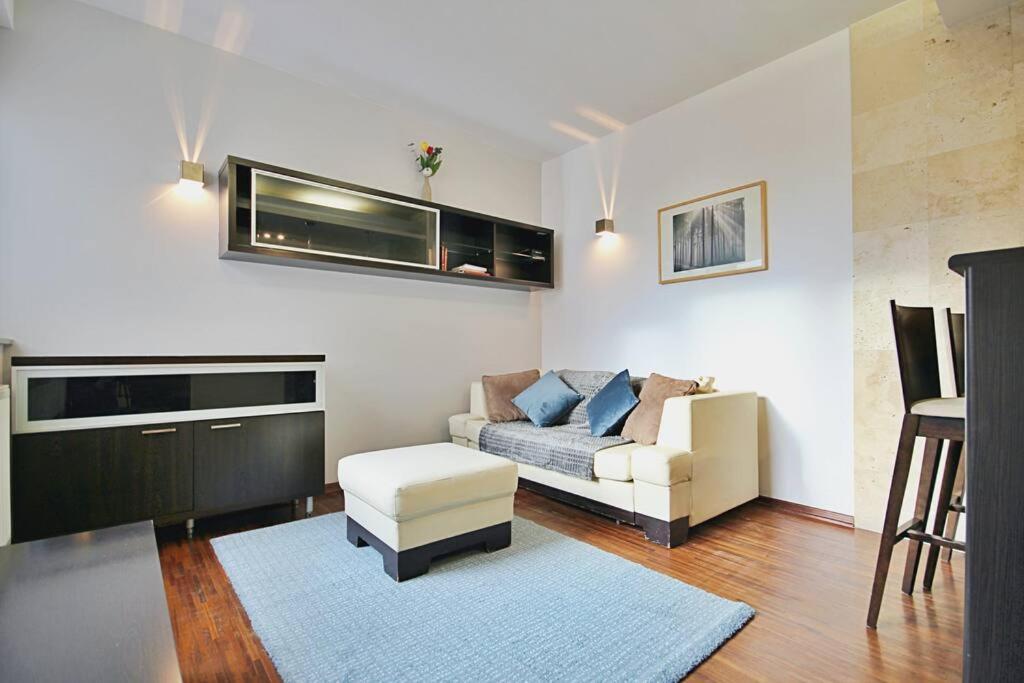 Parkowy Apartament Appartement Wrocław Buitenkant foto