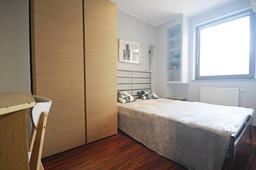 Parkowy Apartament Appartement Wrocław Buitenkant foto